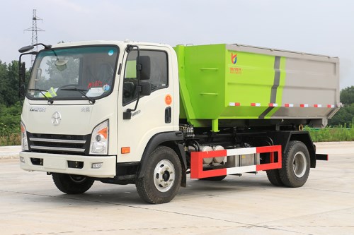 藍(lán)牌大運(yùn)6方勾臂垃圾車