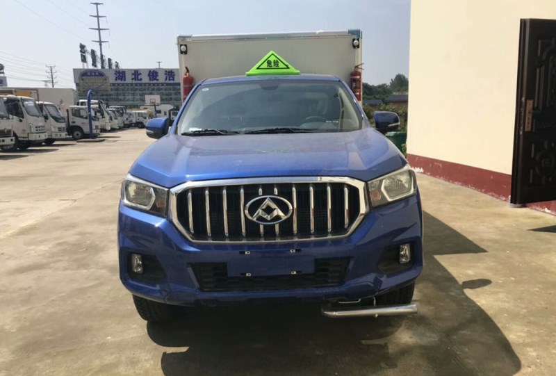 大通柴油四驅皮卡爆破器材車