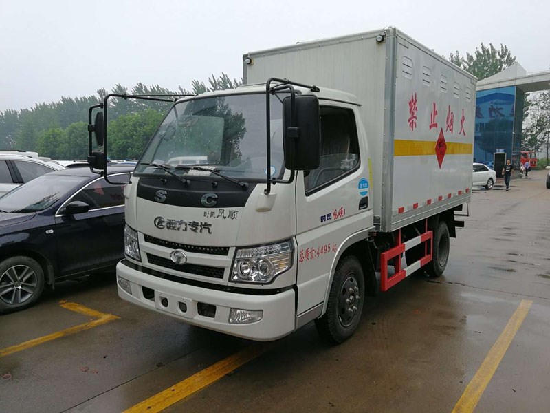 時(shí)風(fēng)3米3(藍(lán)牌)爆破車